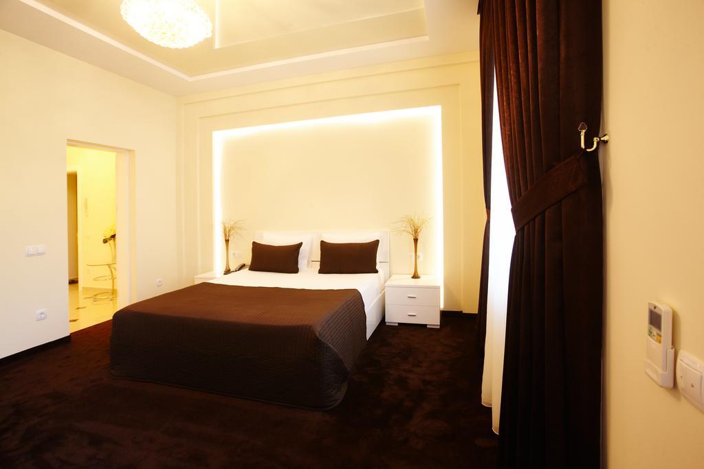 Central Park Apartments تشيسيناو المظهر الخارجي الصورة